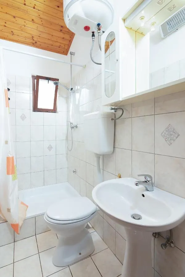 Apartments For Families With Children Banjole, Pula - 2258 0*,  Croatia